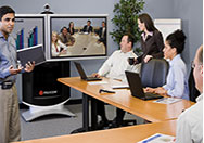三 Polycom 視頻解決方案可加強客戶與制造商之間的互動 三 Polycom 視頻解決方案可加強客戶與制造商之間的互動